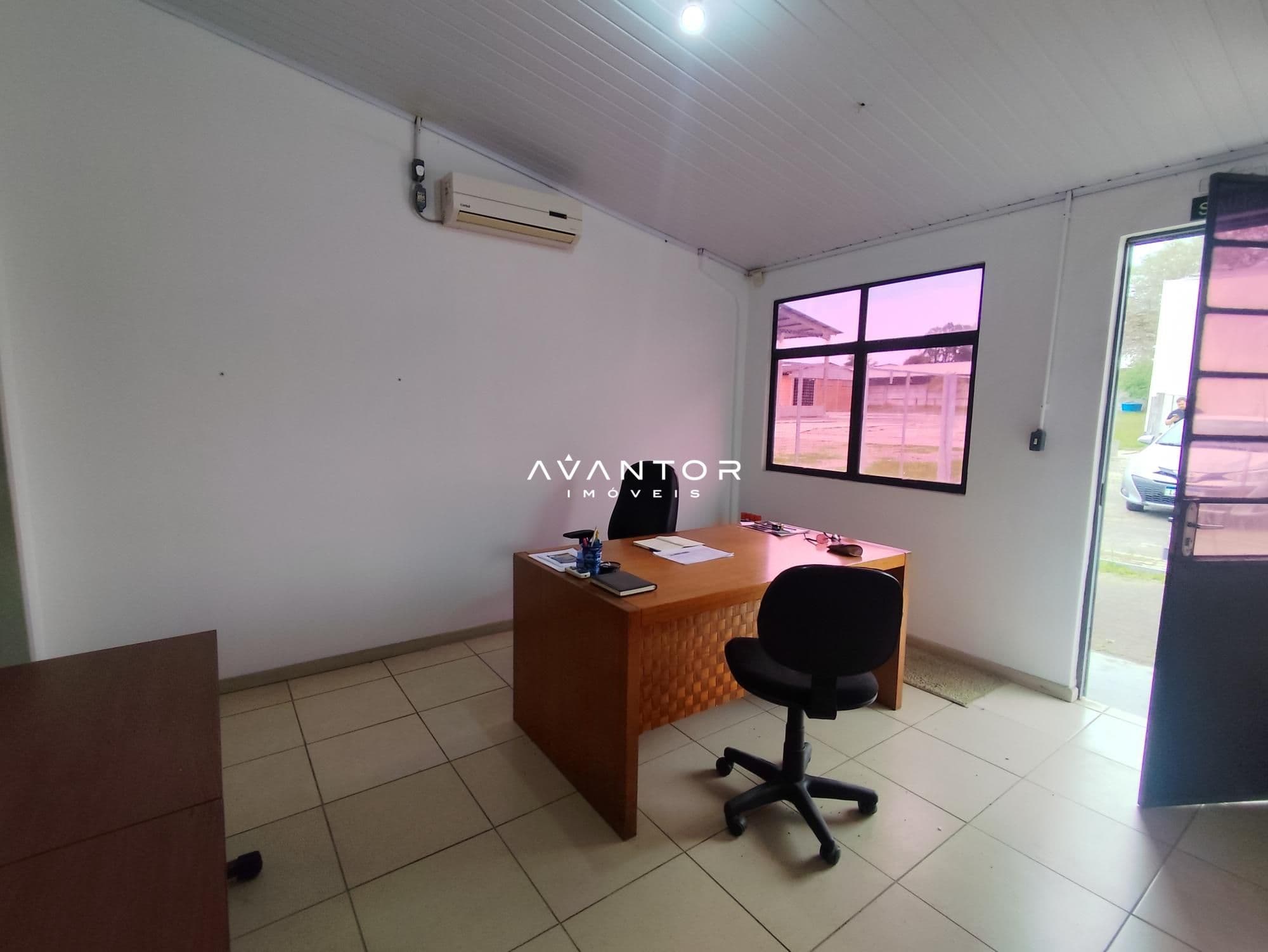 Sala Comercial com 10 salas para alugar em Nossa Senhora Medianeira, Santa Maria/RS — foto 23 de 25