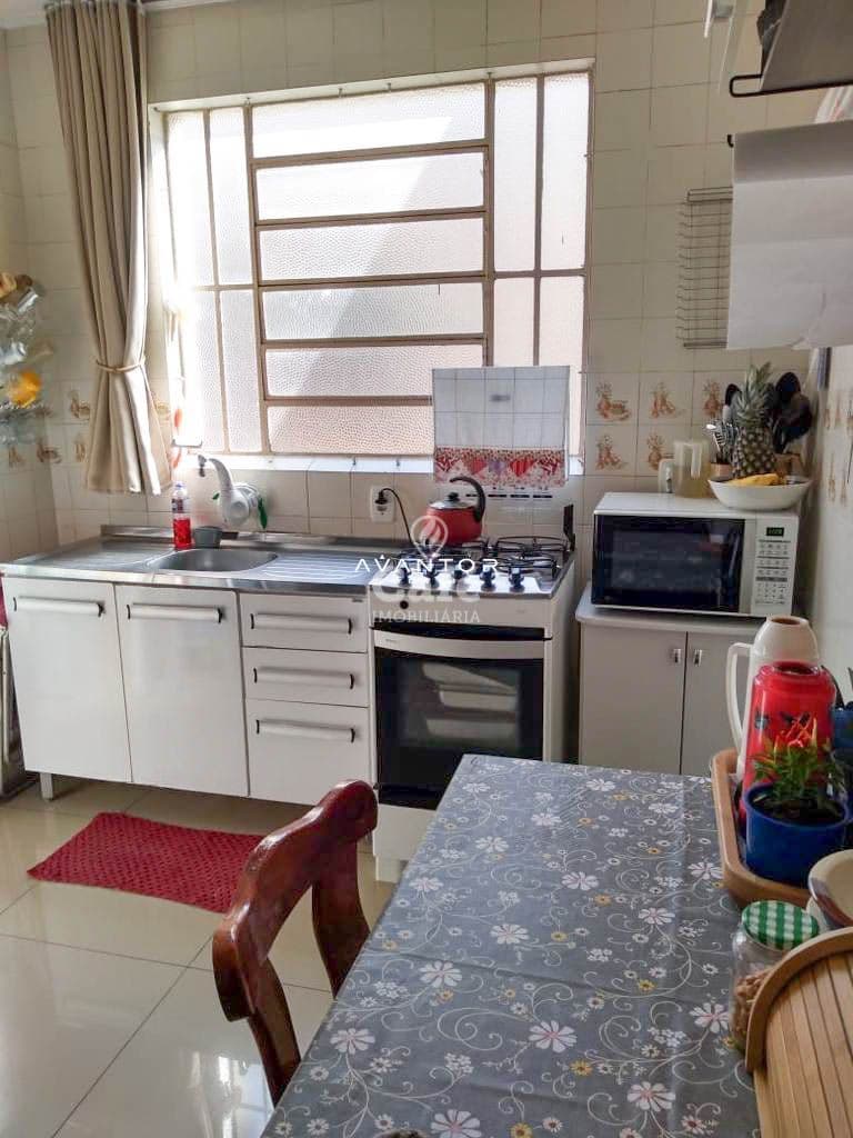 Apartamento 2 dormitórios, e 1 dependência de empregada, Bairro Fátima — Apartamento com 2 quartos à venda em Nossa Senhora de Fátima, Santa Maria/RS