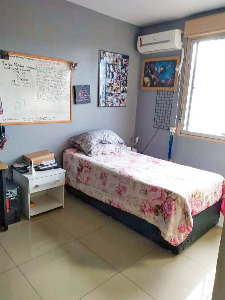 Apartamento 2 dormitórios, e 1 dependência de empregada, Bairro Fátima — Apartamento com 2 quartos à venda em Nossa Senhora de Fátima, Santa Maria/RS