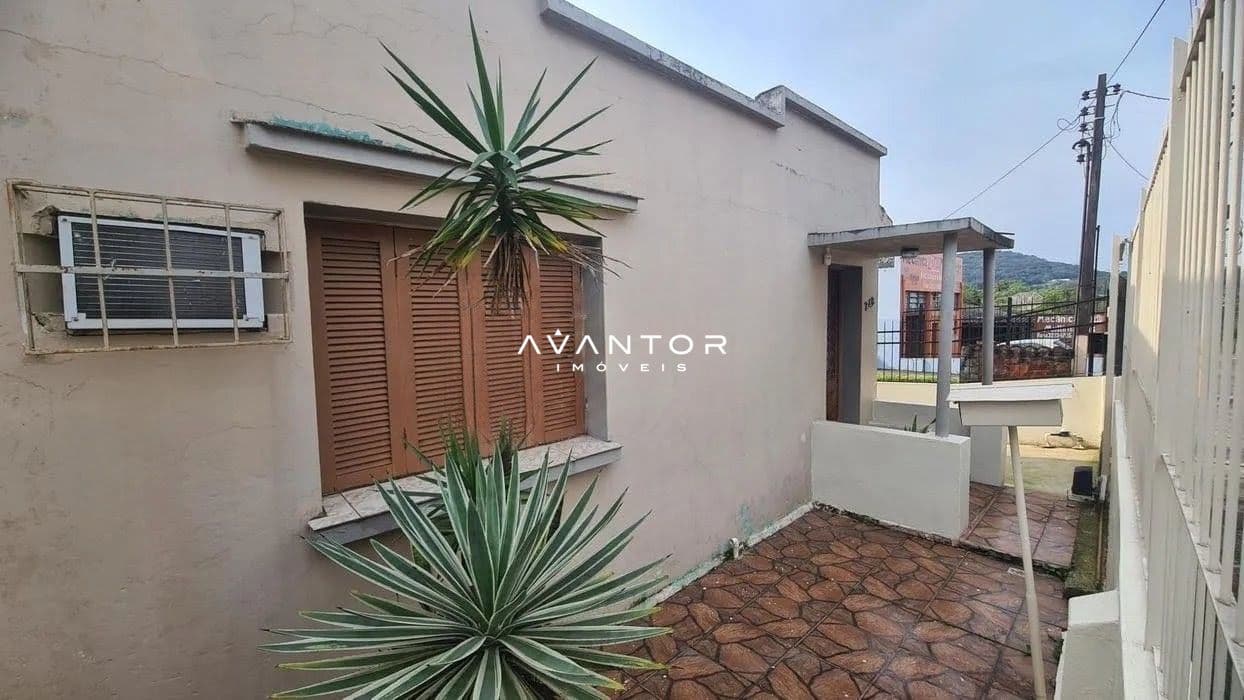 Casa com 3 quartos à venda em Nossa Senhora Medianeira, Santa Maria/RS — foto 2 de 14