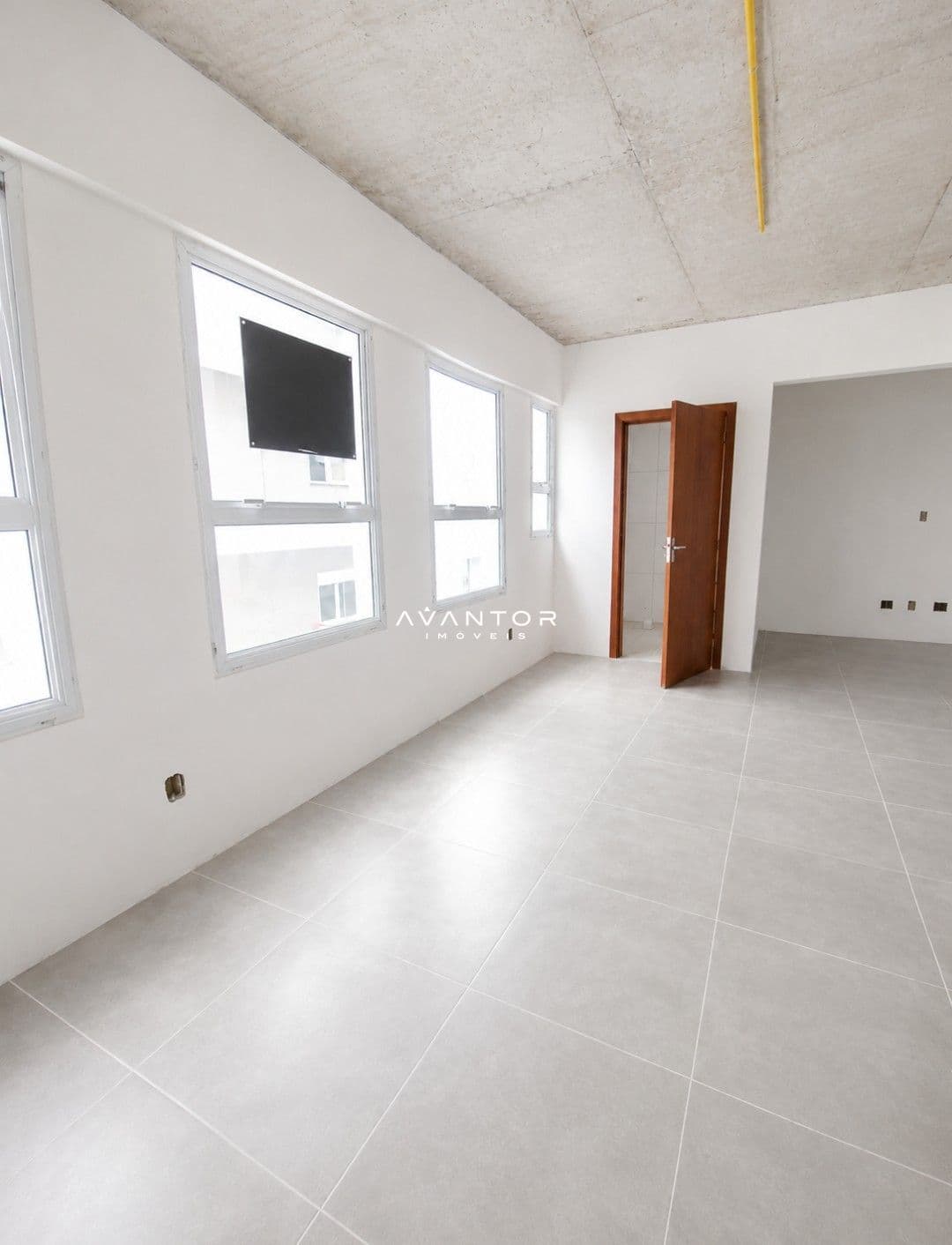 Sala Comercial com 1 sala à venda no Del Vale Center, em Centro, Santa Maria/RS — foto 4 de 5