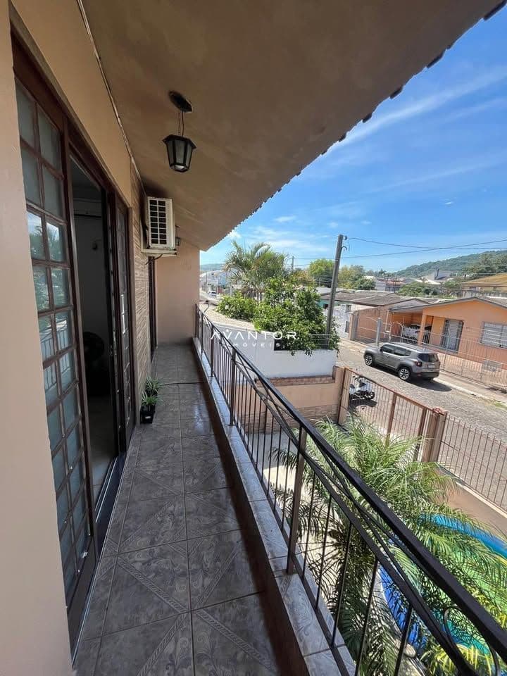 Casa com 4 quartos à venda em Nossa Senhora Medianeira, Santa Maria/RS — foto 7 de 13