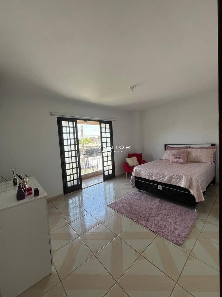 Casa com 4 quartos à venda em Nossa Senhora Medianeira, Santa Maria/RS — foto 9 de 13