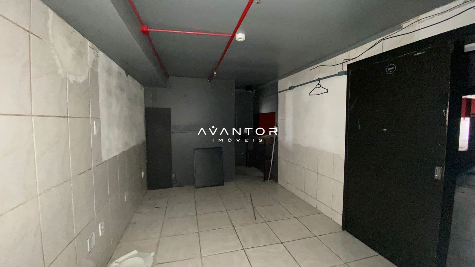 Pavilhão com 5 salas para alugar em Patronato, Santa Maria/RS — foto 12 de 15