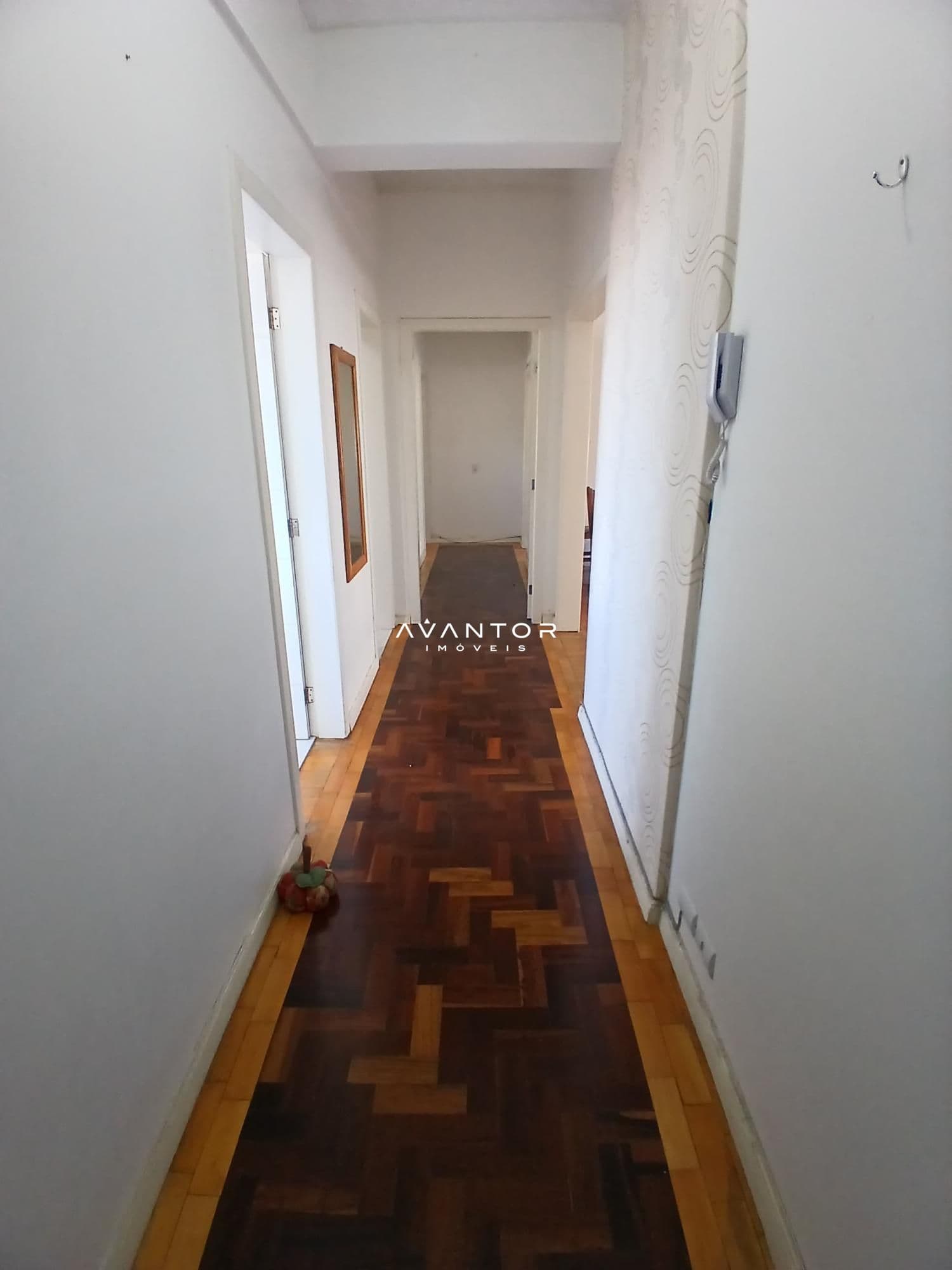 Apartamento com 3 quartos para alugar no Edifício Taperinha, em Centro, Santa Maria/RS — foto 2 de 24