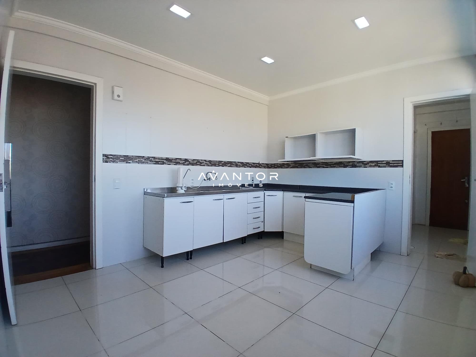 Apartamento com 3 quartos para alugar no Edifício Taperinha, em Centro, Santa Maria/RS — foto 18 de 24