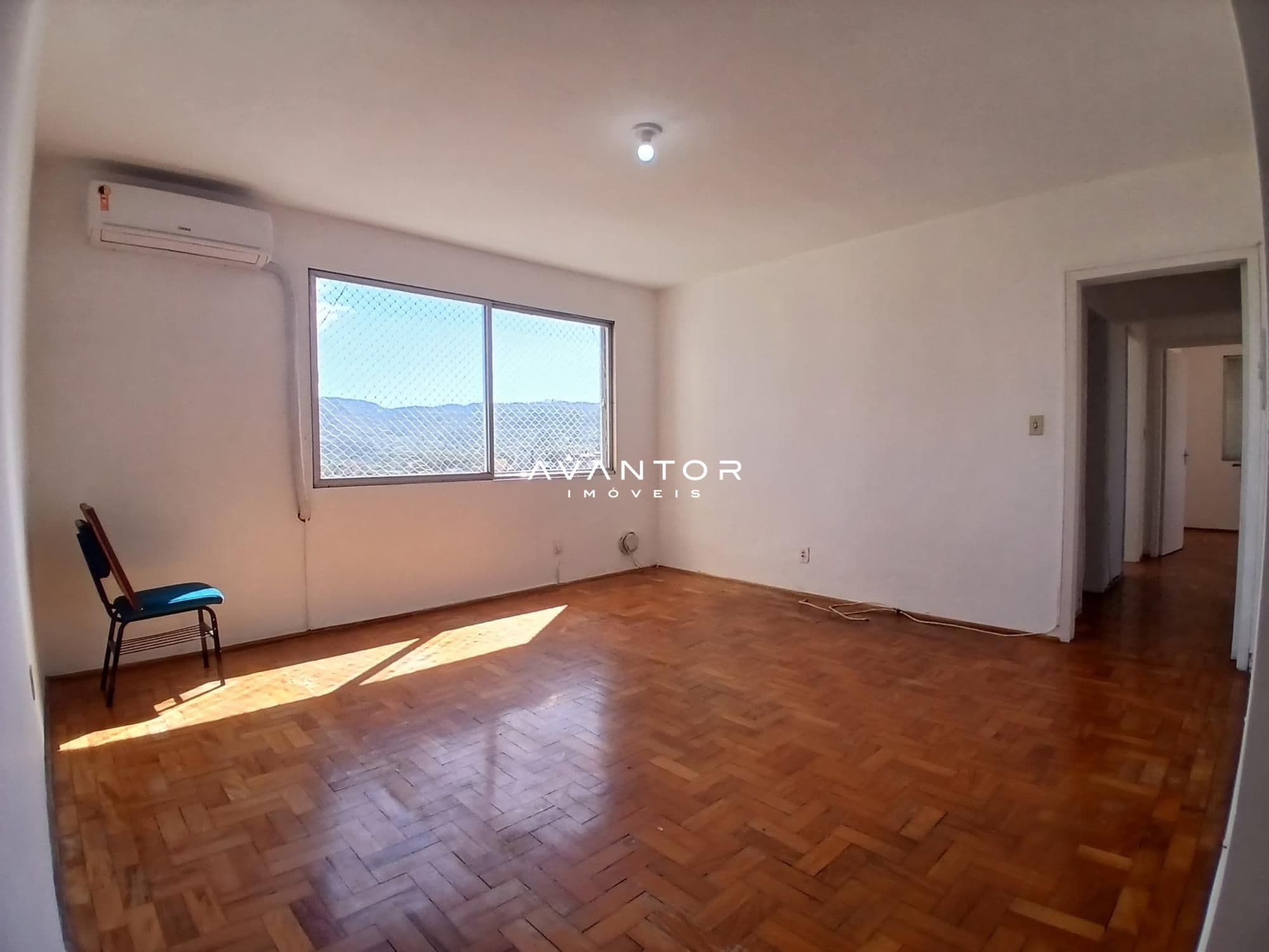 Apartamento com 3 quartos para alugar no Edifício Iguaçu, em Nossa Senhora do Rosário, Santa Maria/RS — foto 3 de 16