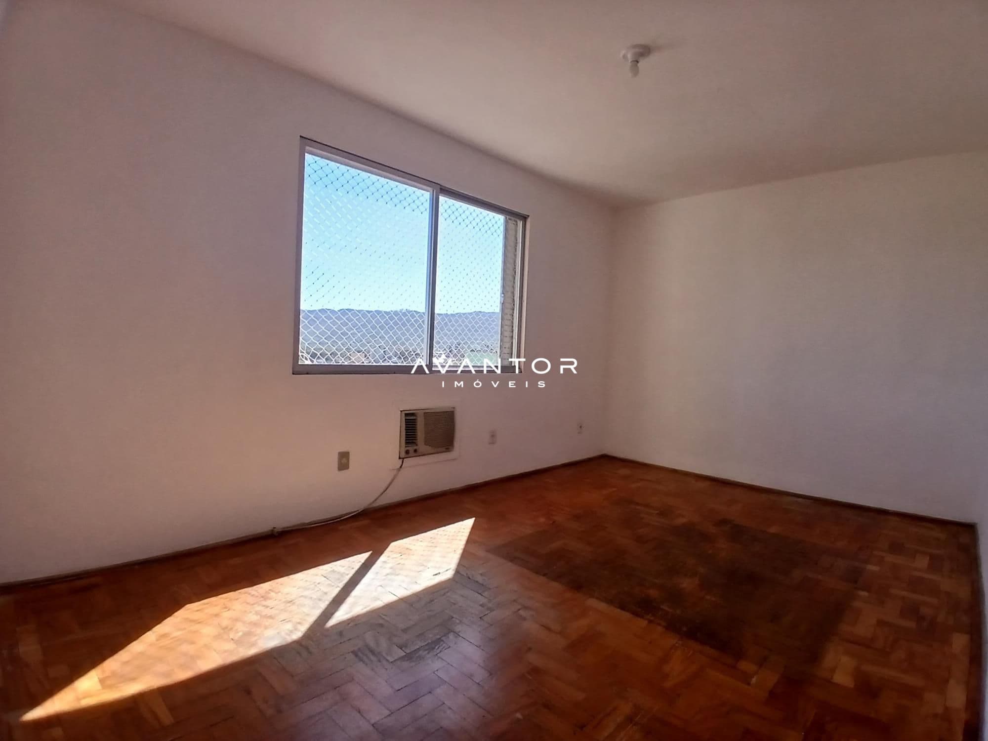 Apartamento com 3 quartos para alugar no Edifício Iguaçu, em Nossa Senhora do Rosário, Santa Maria/RS — foto 7 de 16