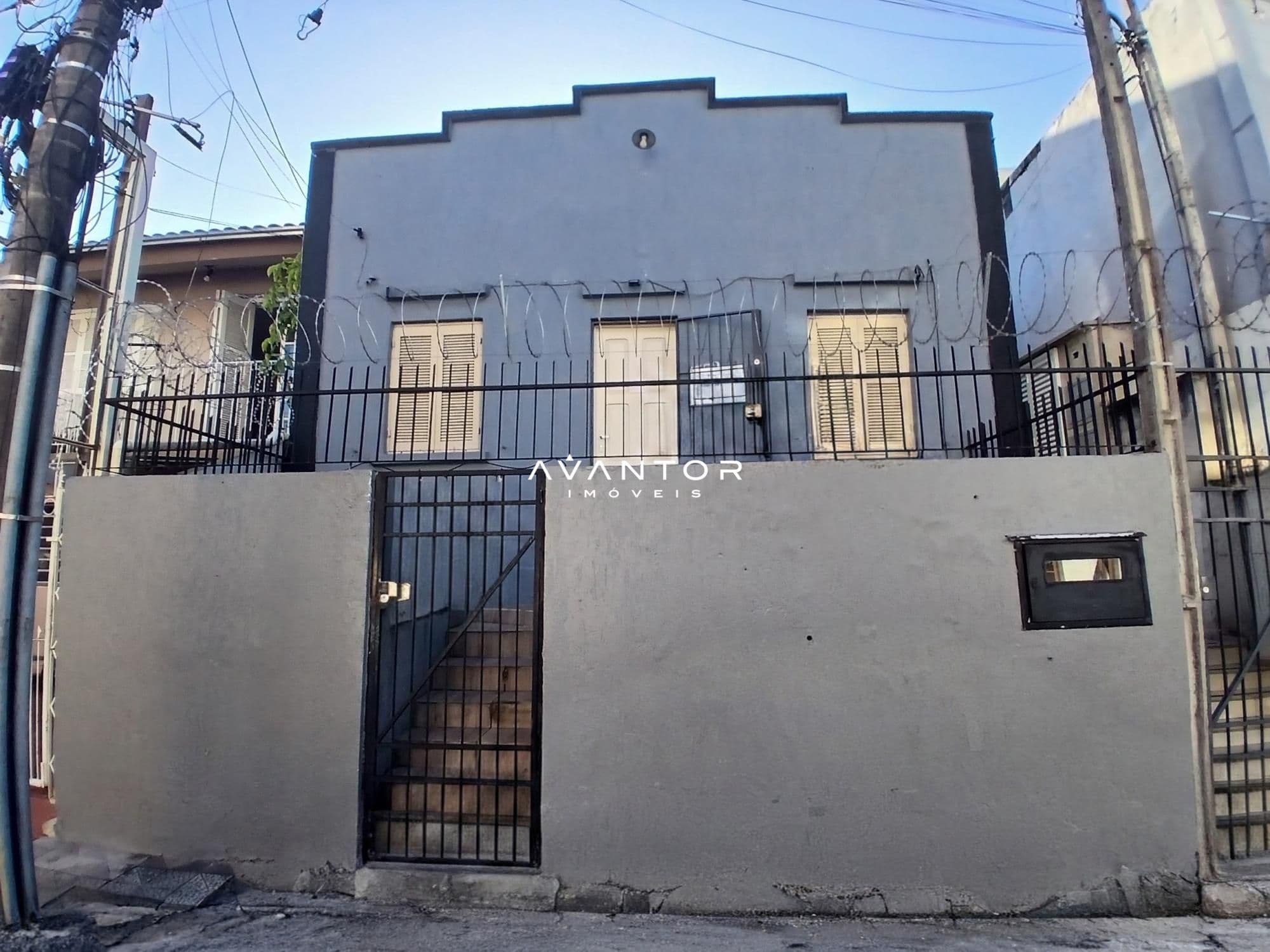 Casa com 3 quartos para alugar em Nossa Senhora de Fátima, Santa Maria/RS — foto 2 de 16