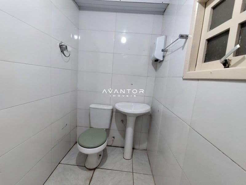 Casa com 3 quartos para alugar em Nossa Senhora de Fátima, Santa Maria/RS — foto 8 de 16