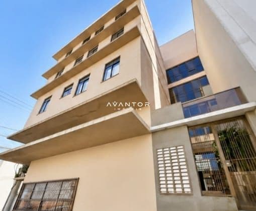 Fachada do prédio com múltiplos pavimentos — Apartamento com 1 quarto à venda em Centro, Santa Maria/RS