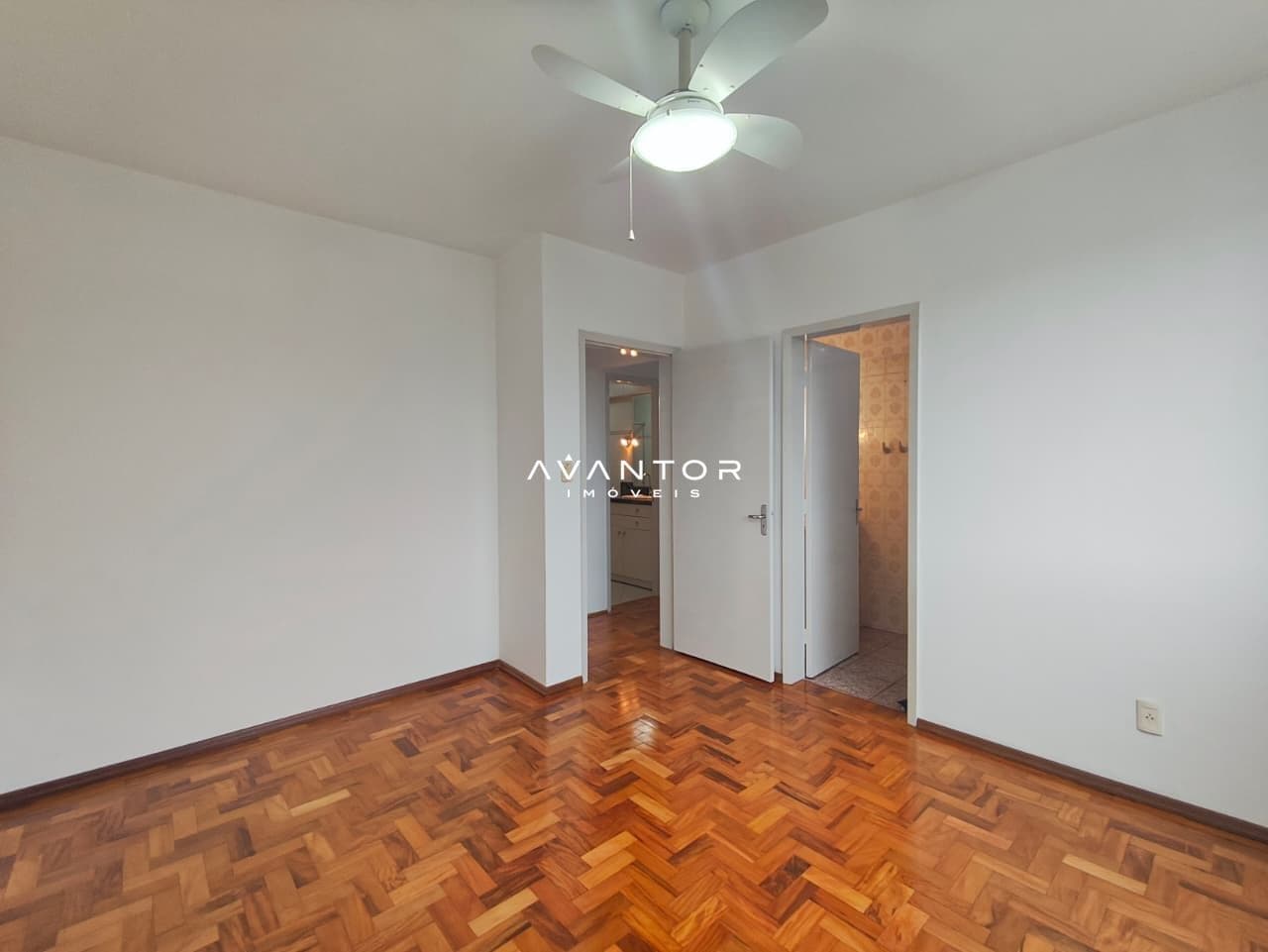 Apartamento com 3 quartos para alugar no Edifício Iguaçu, em Nossa Senhora do Rosário, Santa Maria/RS — foto 24 de 30