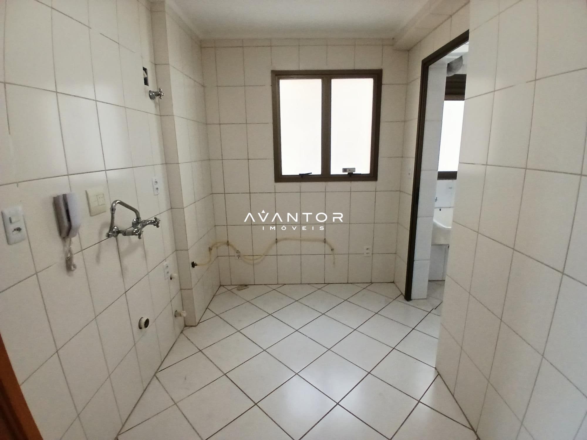 Apartamento com 2 quartos para alugar no Residencial Royal Plazza, em Nossa Senhora das Dores, Santa Maria/RS — foto 16 de 18