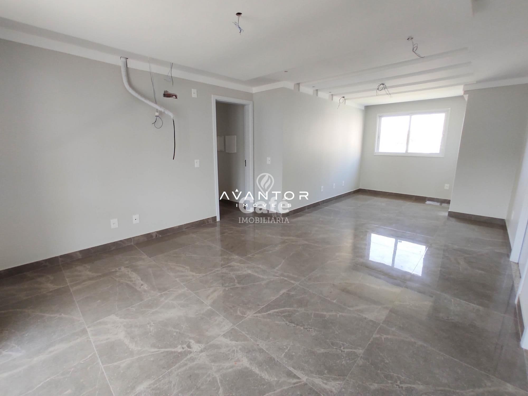 Residencial Solar dos Pampas - Apartamento 3 dormitórios e 2 vagas de garagem - Bairro Dor — Apartamento com 3 quartos à venda em Nossa Senhora das Dores, Santa Maria/RS