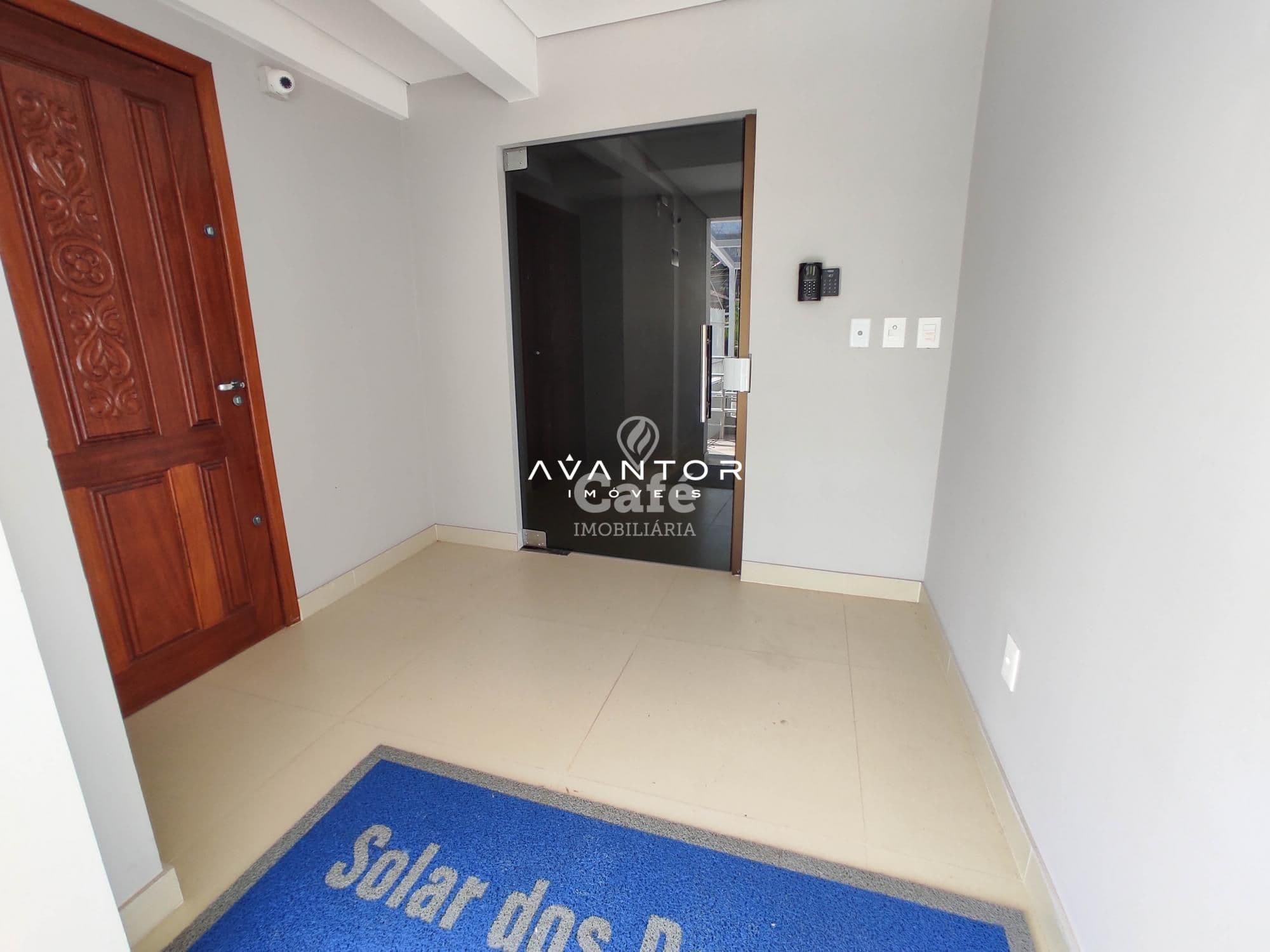 Residencial Solar dos Pampas - Apartamento 3 dormitórios e 2 vagas de garagem - Bairro Dor — Apartamento com 3 quartos à venda em Nossa Senhora das Dores, Santa Maria/RS