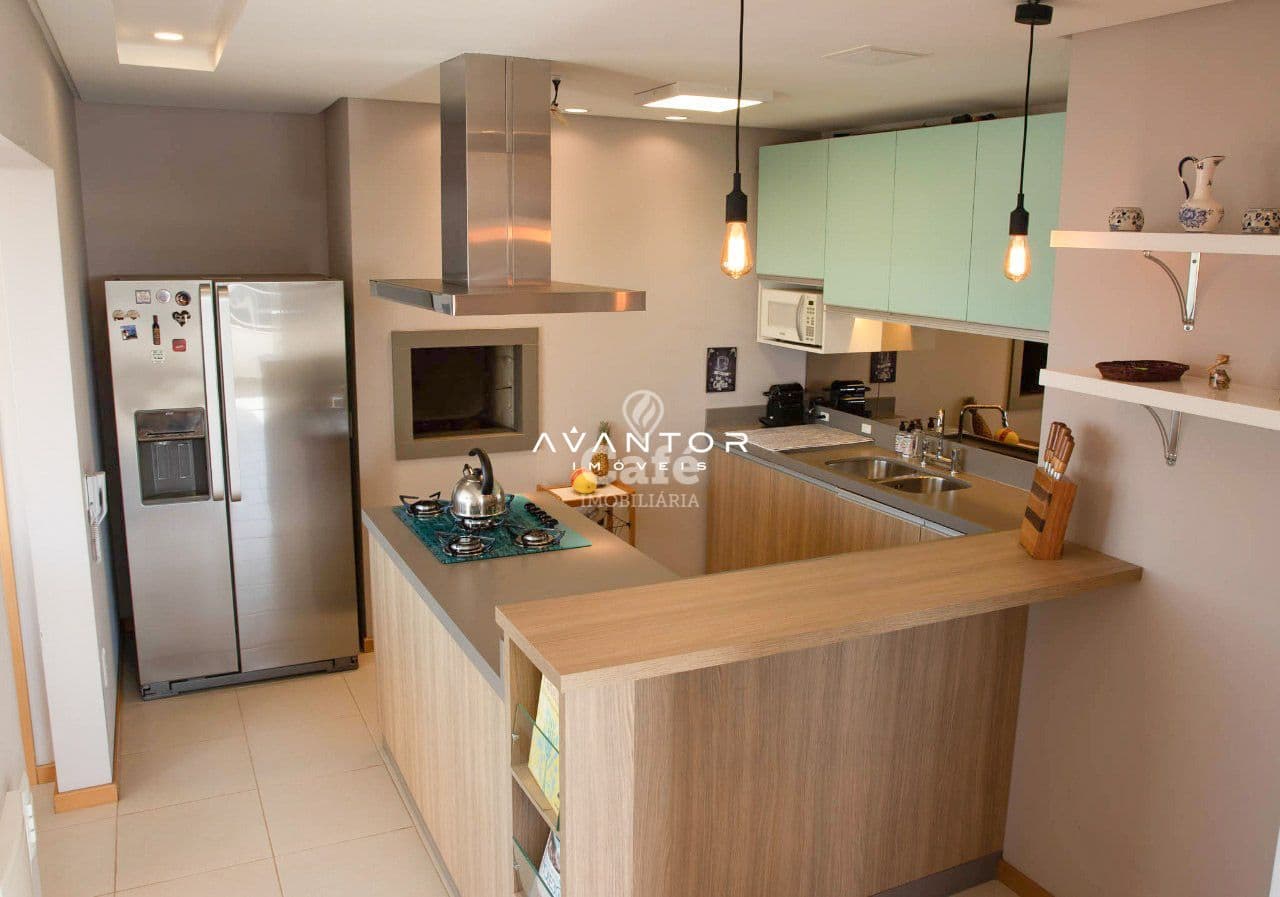 Linda cobertura duplex com 3 dormitórios e uma bela vista panorâmica do pôr do sol, próxim — Cobertura com 3 quartos à venda em Camobi, Santa Maria/RS