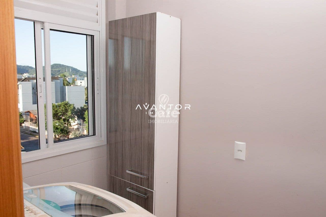 Linda cobertura duplex com 3 dormitórios e uma bela vista panorâmica do pôr do sol, próxim — Cobertura com 3 quartos à venda em Camobi, Santa Maria/RS