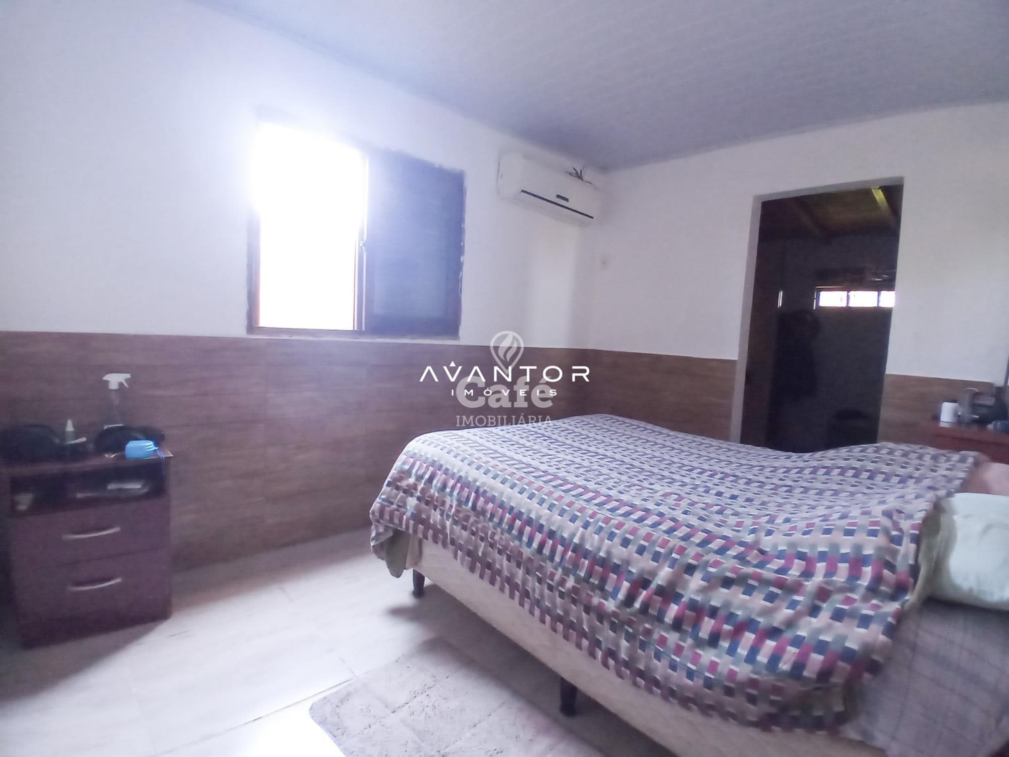 Excelente oportunidade, casa 3 dormitórios em bairro privilegiado — Casa com 3 quartos à venda em Uglione, Santa Maria/RS