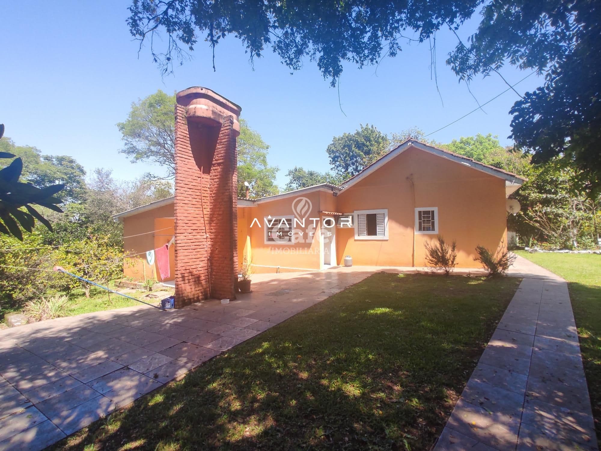 Sua linda chácara esta aqui. São 4,2 hectares com casa 4 dormitórios, piscina e um linda g — Casa com 4 quartos à venda em Rincão do Canto, Itaara/RS