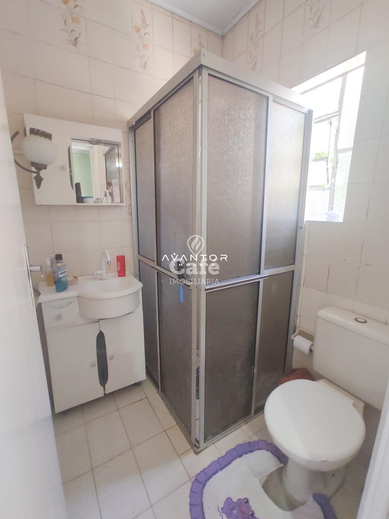 Sua linda chácara esta aqui. São 4,2 hectares com casa 4 dormitórios, piscina e um linda g — Casa com 4 quartos à venda em Rincão do Canto, Itaara/RS