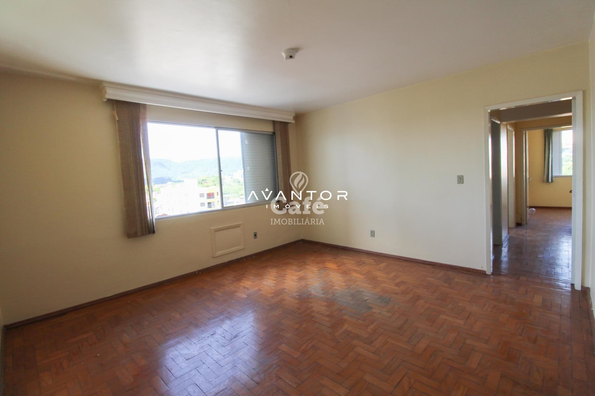 Apartamento à Venda com 90,88m², 02 Dormitórios , 01 vagas e Portaria 24hs — Apartamento com 2 quartos à venda em Nossa Senhora do Rosário, Santa Maria/RS