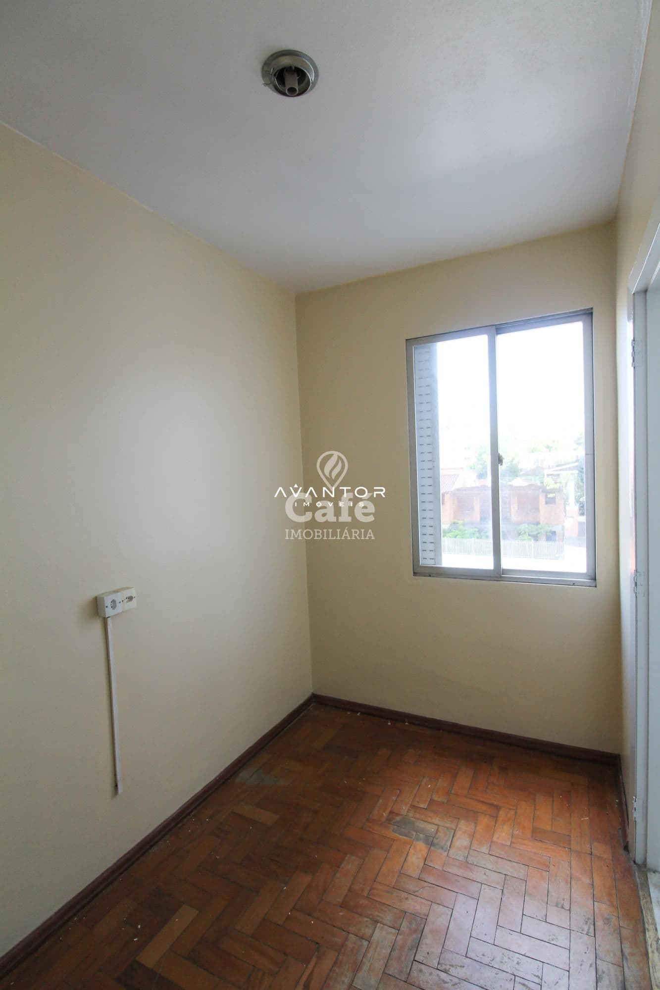 Apartamento à Venda com 90,88m², 02 Dormitórios , 01 vagas e Portaria 24hs — Apartamento com 2 quartos à venda em Nossa Senhora do Rosário, Santa Maria/RS