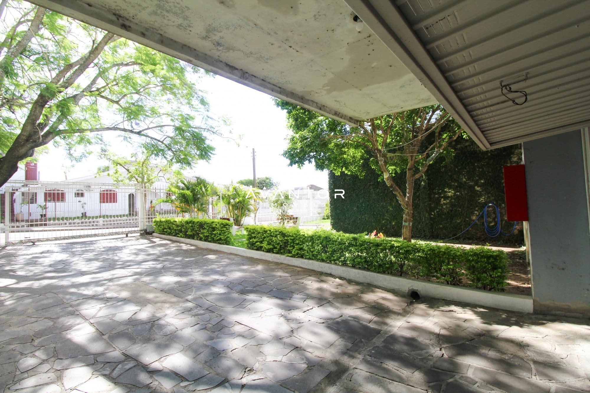 Apartamento à Venda com 90,88m², 02 Dormitórios , 01 vagas e Portaria 24hs — Apartamento com 2 quartos à venda em Nossa Senhora do Rosário, Santa Maria/RS
