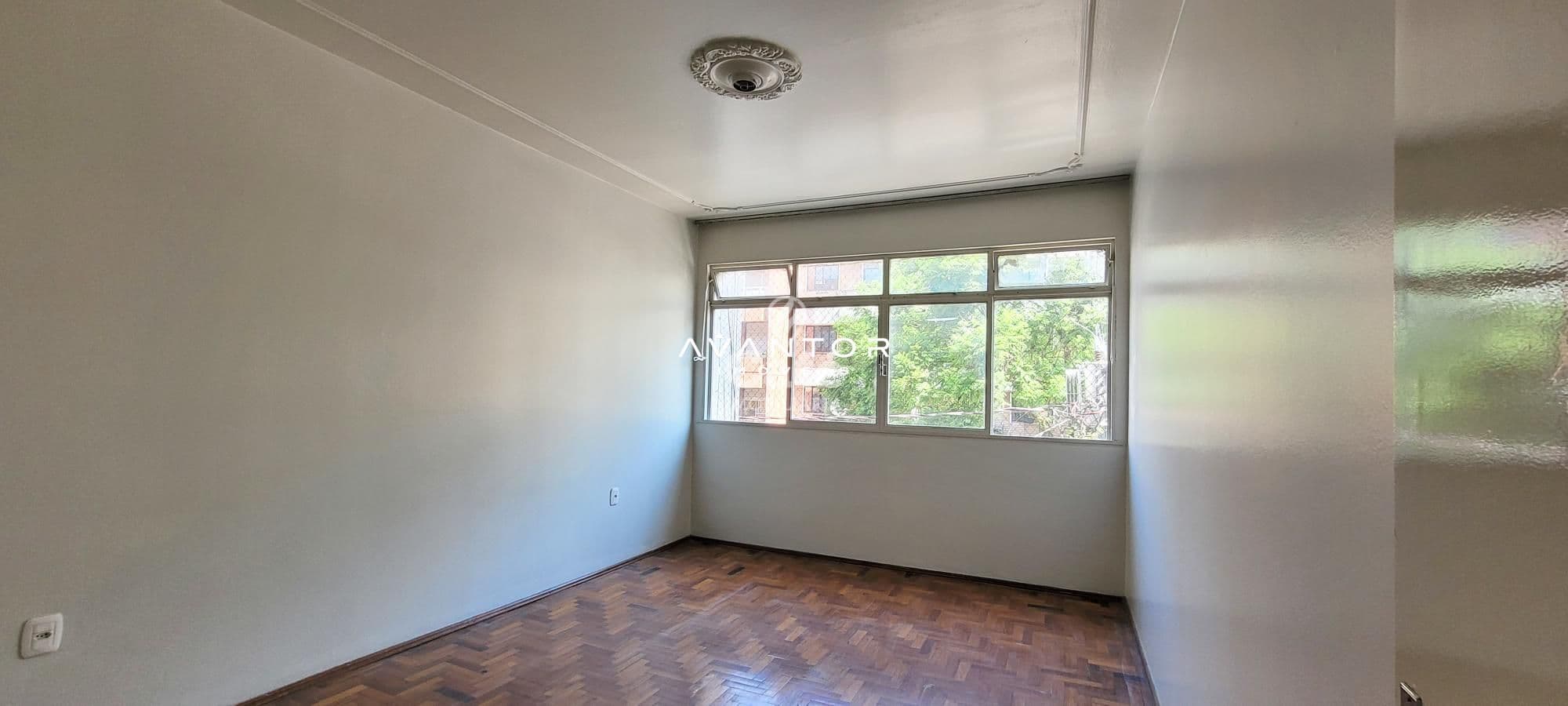 Apartamento com 2 quartos à venda no Residencial São José, em Centro, Santa Maria/RS — foto 2 de 13