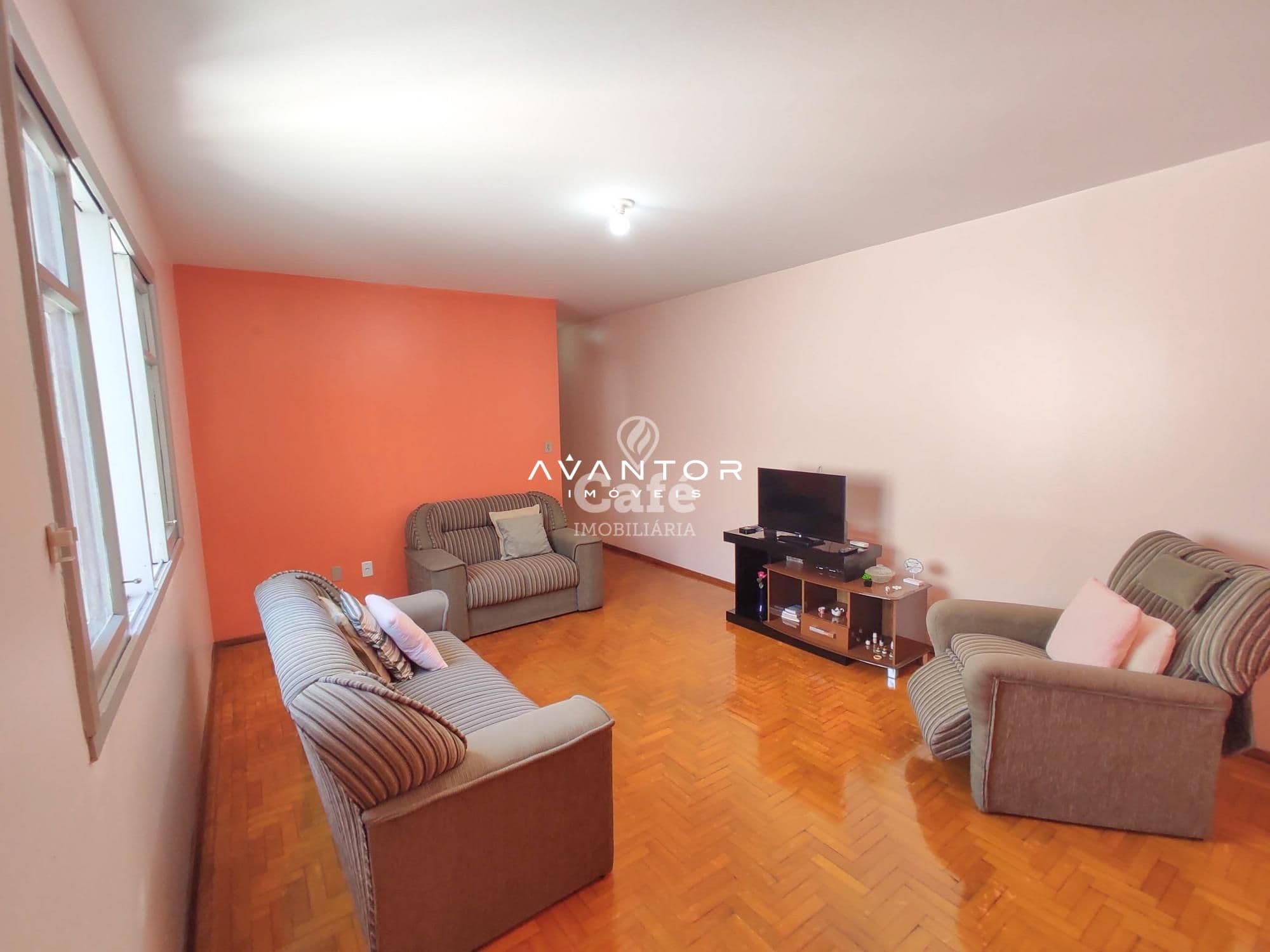Apartamento 3 dormitórios mais dependência completa no centro de Santa Maria/RS — Apartamento com 3 quartos à venda em Centro, Santa Maria/RS