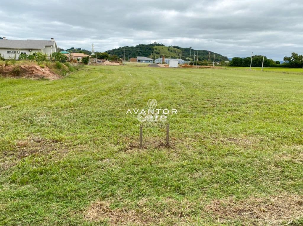 Excelente terreno 590,41m² , localizado no loteamento irmãos cadore — Terreno à venda em Centro, São João do Polêsine/RS