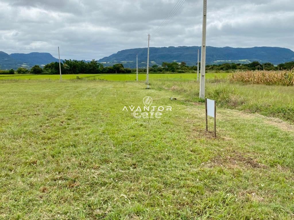 Excelente terreno 590,41m² , localizado no loteamento irmãos cadore — Terreno à venda em Centro, São João do Polêsine/RS
