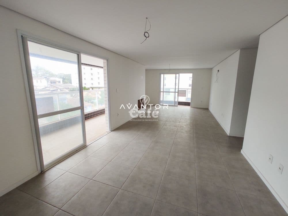 Apartamento com 4 quartos à venda no Edifício Dallacorte, em Centro, Santa Maria/RS — foto 4 de 16