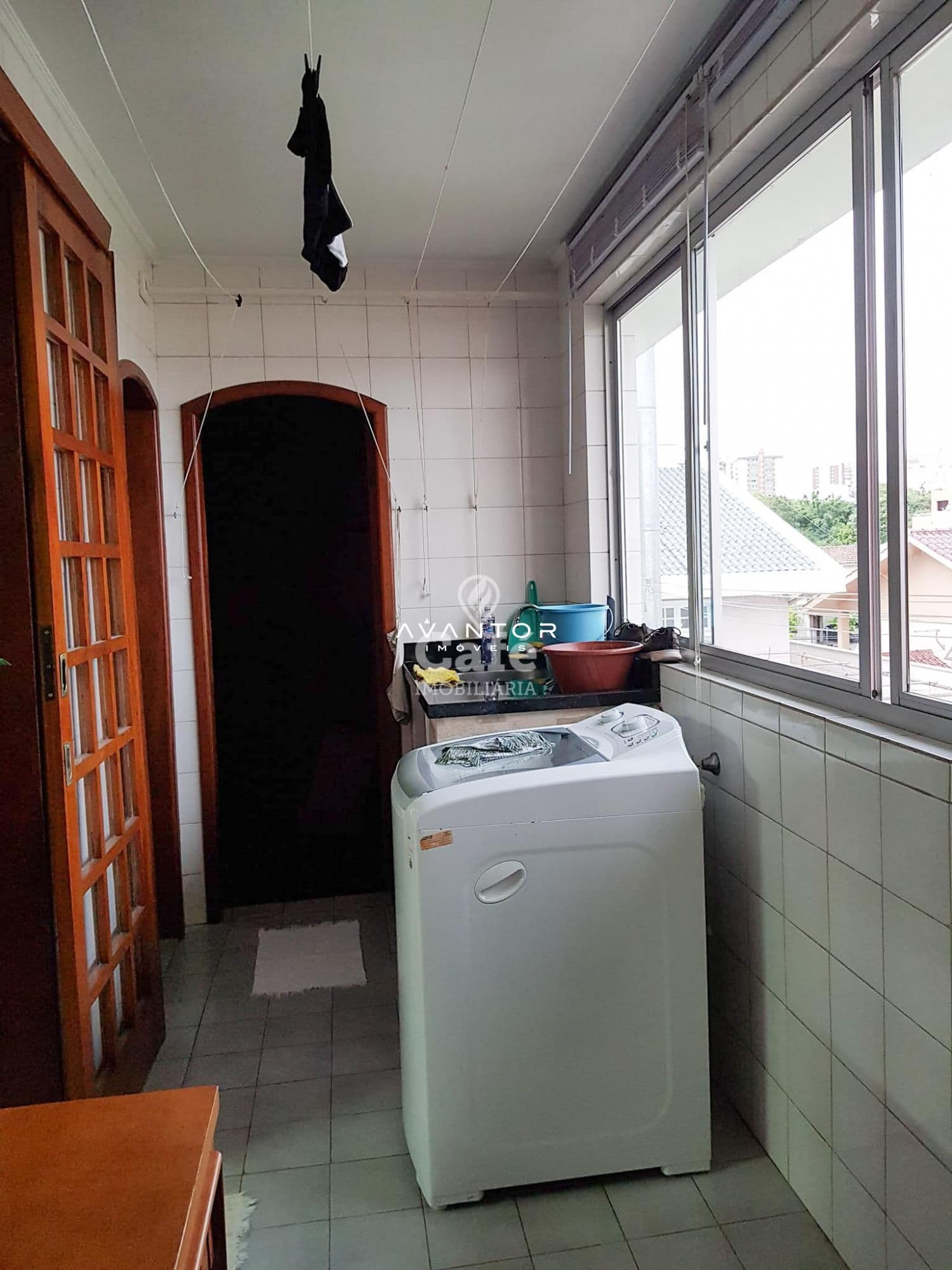 Ótima oportunidade apartamento amplo bem localizado em Santa Maria — Apartamento com 3 quartos à venda em Nossa Senhora de Fátima, Santa Maria/RS