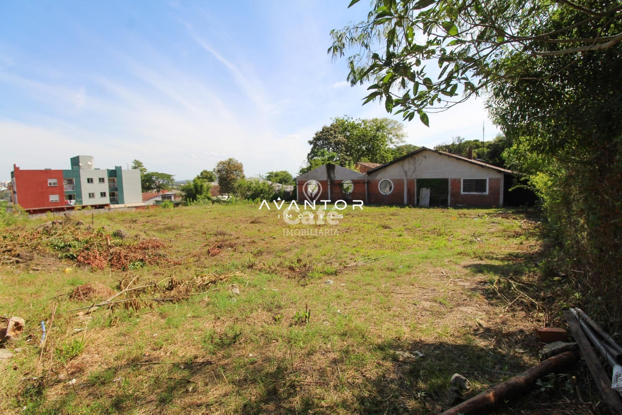 Ótimo terreno com 629 m² , localizado bairro Perpétuo Socorro — Terreno à venda em Nossa Senhora do Perpétuo Socorro, Santa Maria/RS