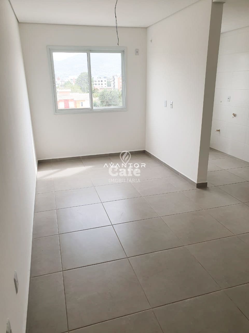 Apartamento De 2 Dormitórios, Sala de Estar, Banheiro Social, Cozinha, Área de Serviço e G — Apartamento com 2 quartos à venda em Camobi, Santa Maria/RS