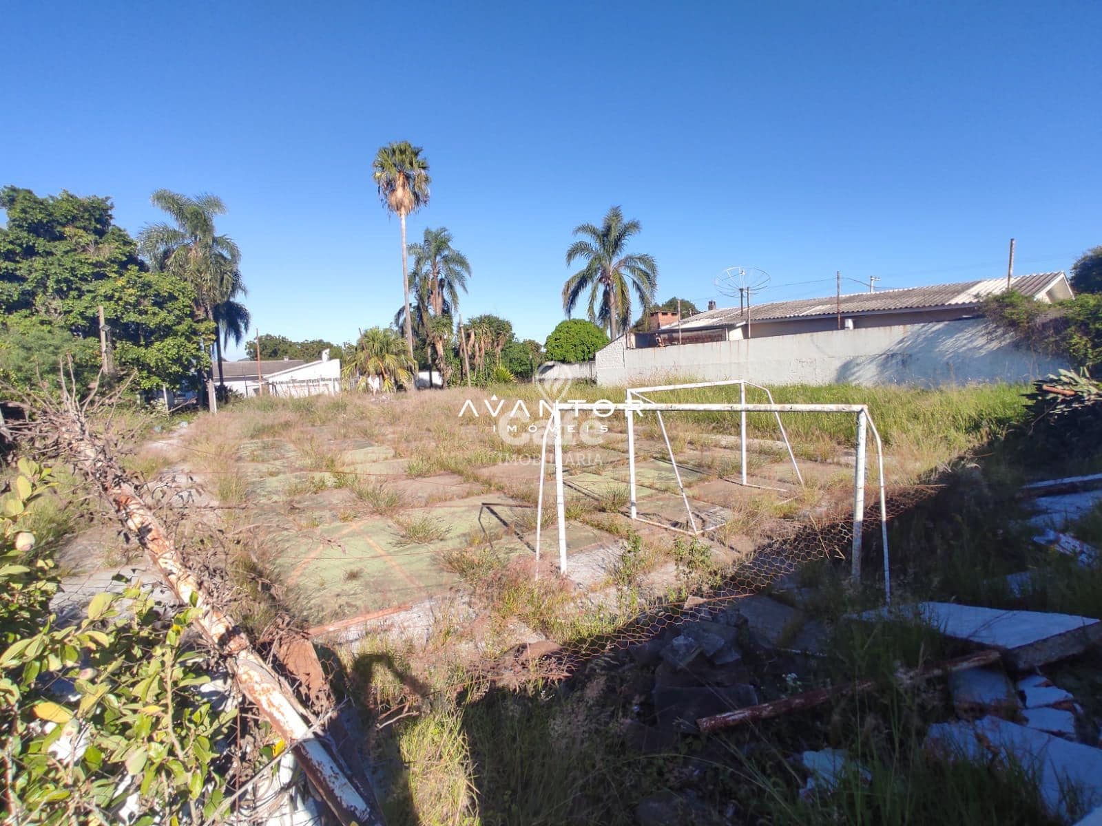 Enorme terreno no P.Machado — Terreno à venda em Pinheiro Machado, Santa Maria/RS
