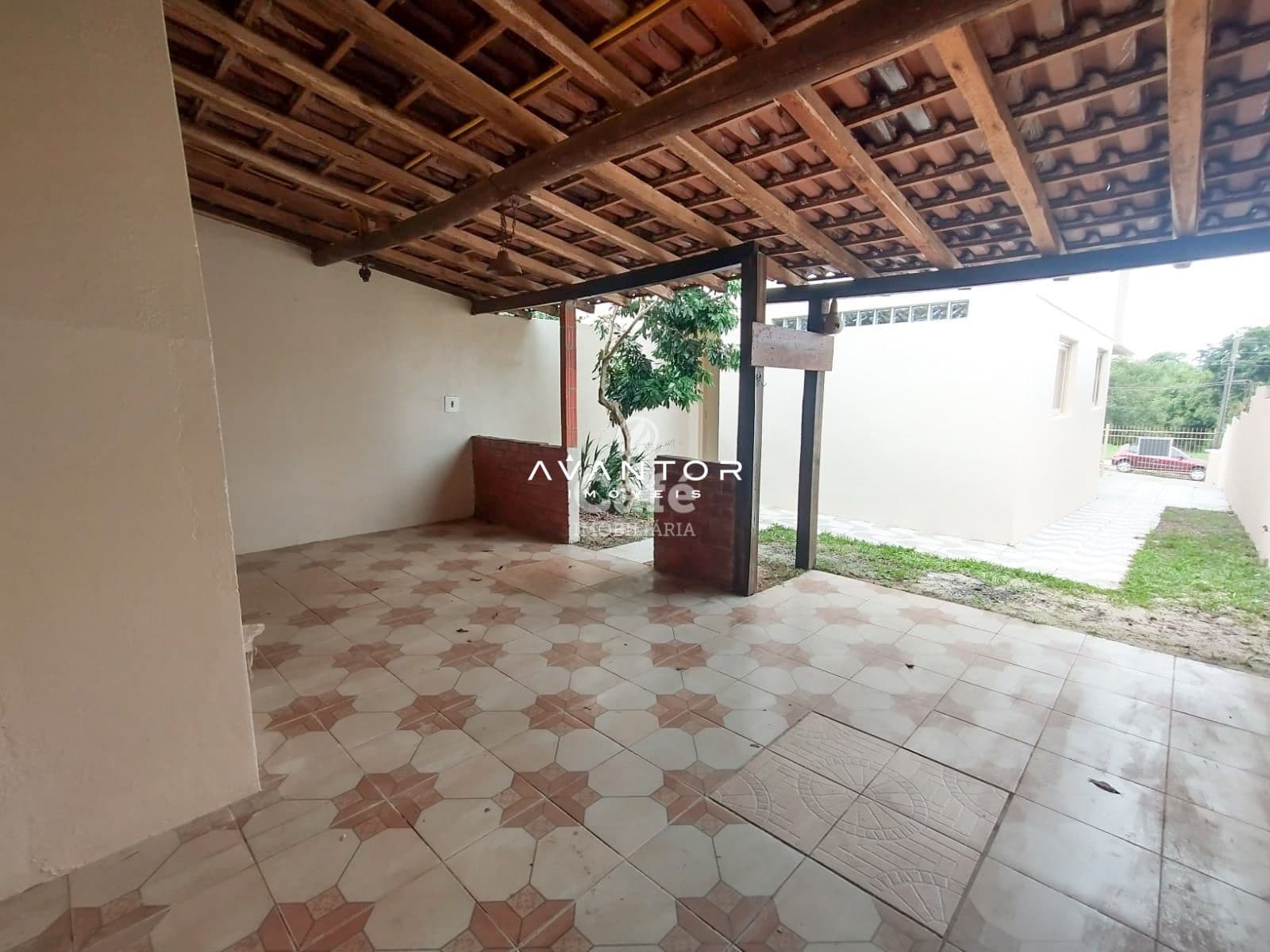 Belissima casa no bairro novo horizonte — Casa com 3 quartos à venda em Camobi, Santa Maria/RS