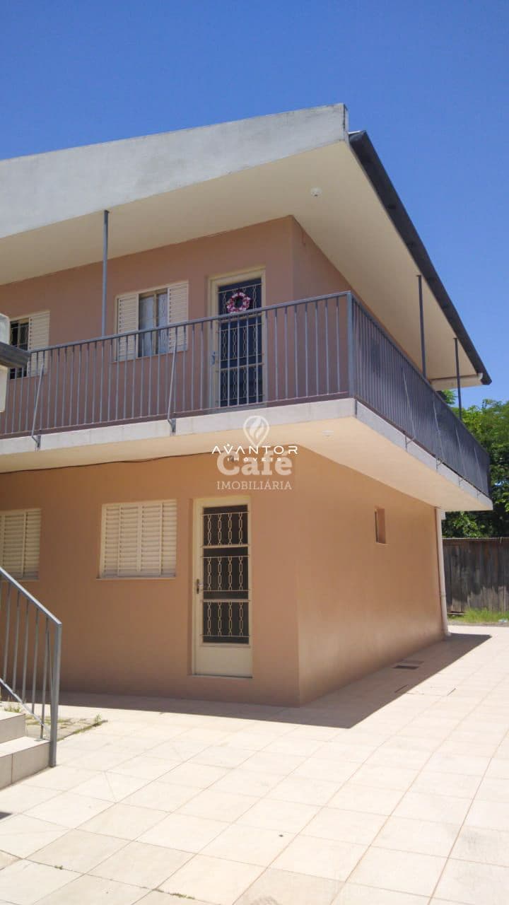 Apartamento De 2 Dormitórios, Sala de Estar, Banheiro Social, Cozinha, Área de Serviço, Sa — Apartamento com 2 quartos à venda em Carolina, Santa Maria/RS