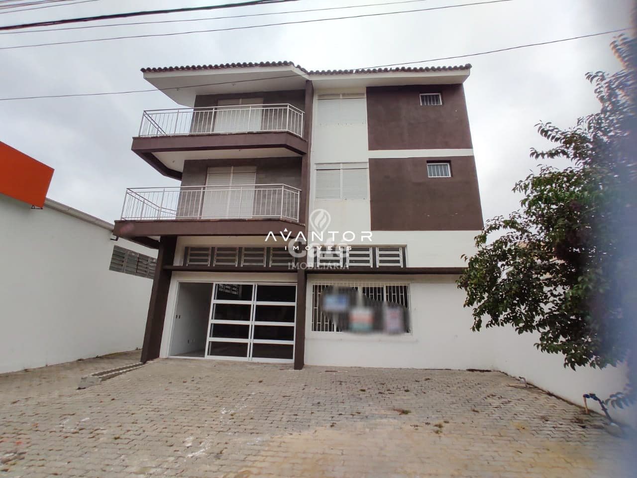 Sala Comercial com 1 sala à venda em Juscelino Kubitschek, Santa Maria/RS — foto 2 de 11