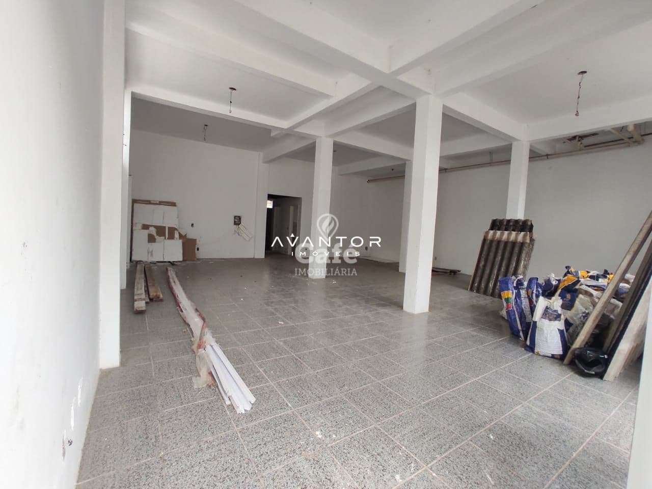 Sala Comercial com 1 sala à venda em Juscelino Kubitschek, Santa Maria/RS — foto 3 de 11