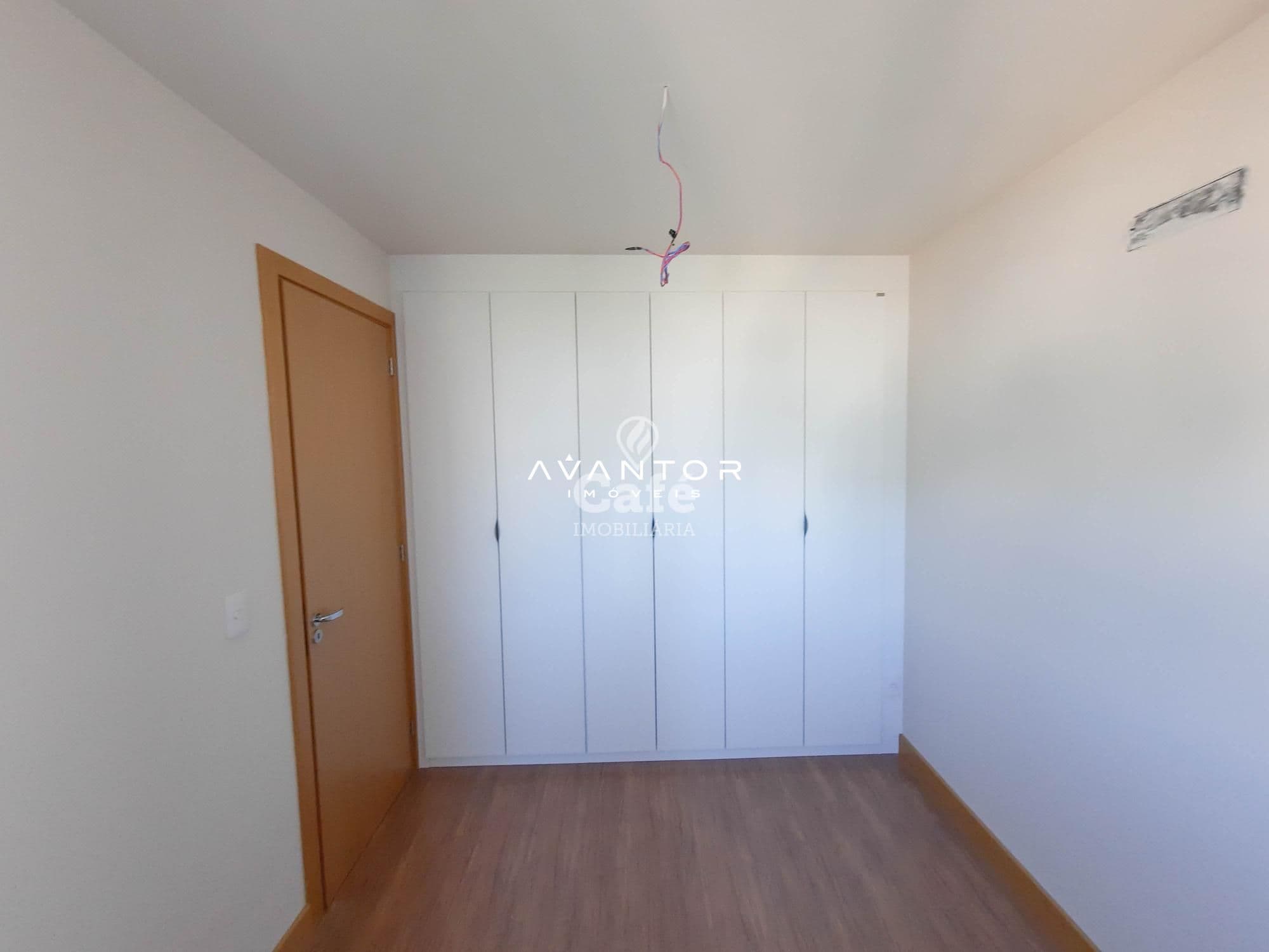 Excelente apartamento 1Dormit. Semi-mobiliado no Espirito Santo — Apartamento com 1 quarto à venda em Centro, Santa Maria/RS