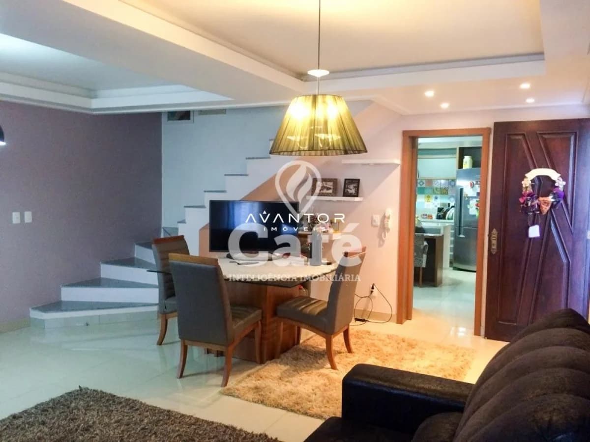 Sala de estar integrada com escada — Casa com 4 quartos à venda em São José, Santa Maria/RS