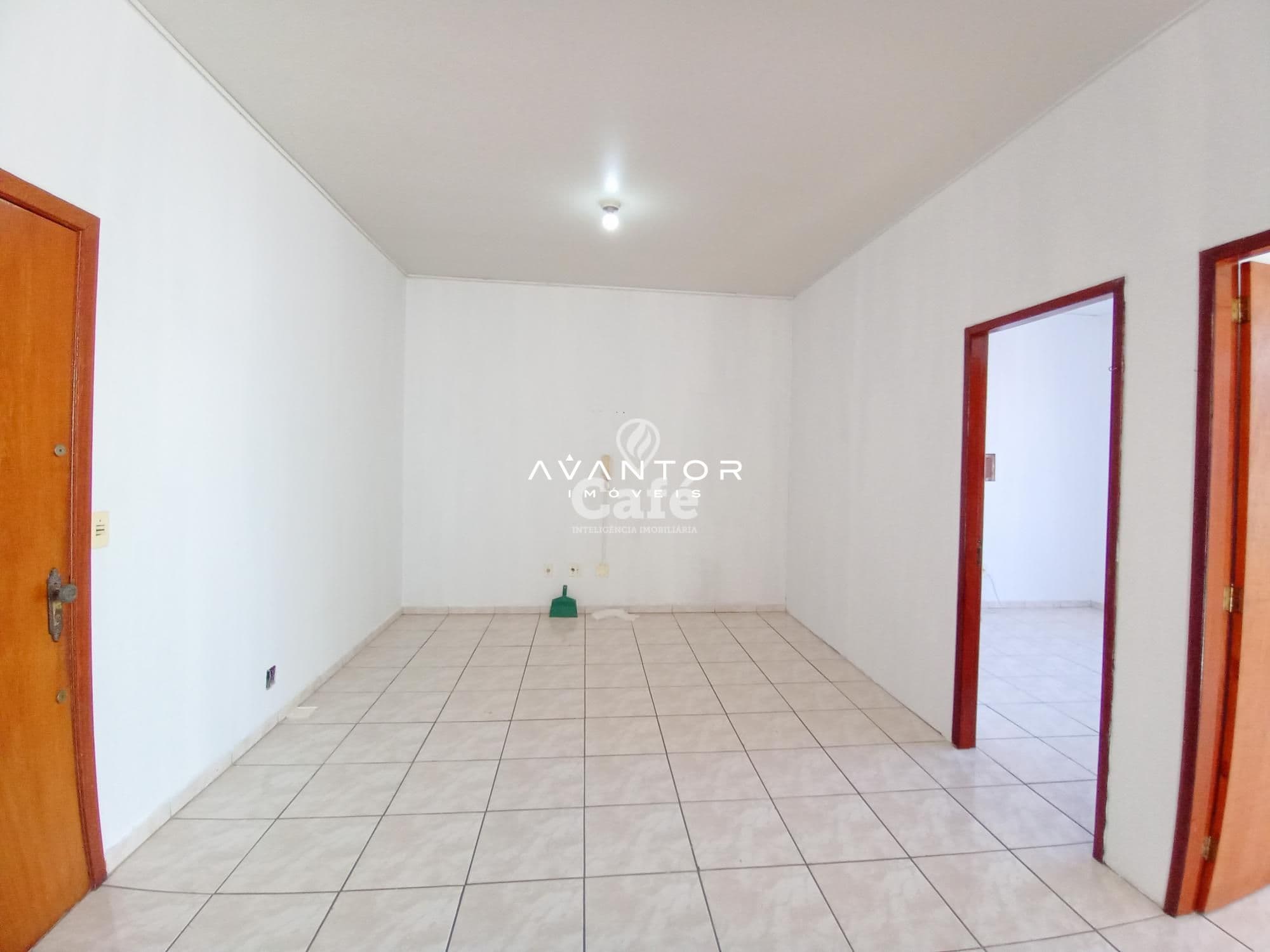 Sala Comercial com 3 salas à venda em Centro, Santa Maria/RS — foto 10 de 15