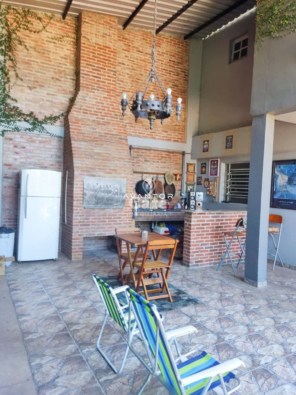 Casa; Camobi;03 dormitórios — Casa com 3 quartos à venda em Pé de Plátano, Santa Maria/RS