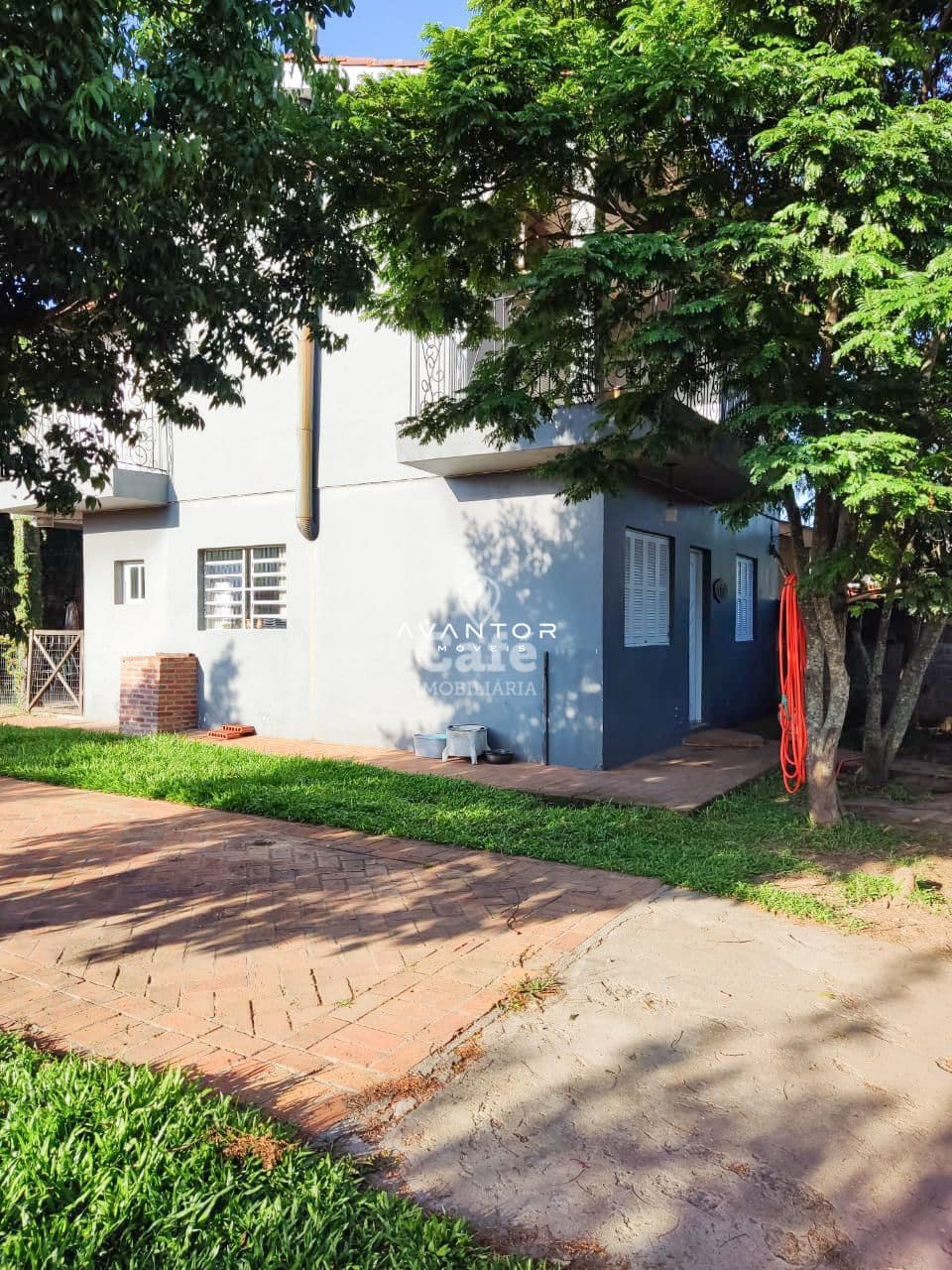Casa; Camobi;03 dormitórios — Casa com 3 quartos à venda em Pé de Plátano, Santa Maria/RS