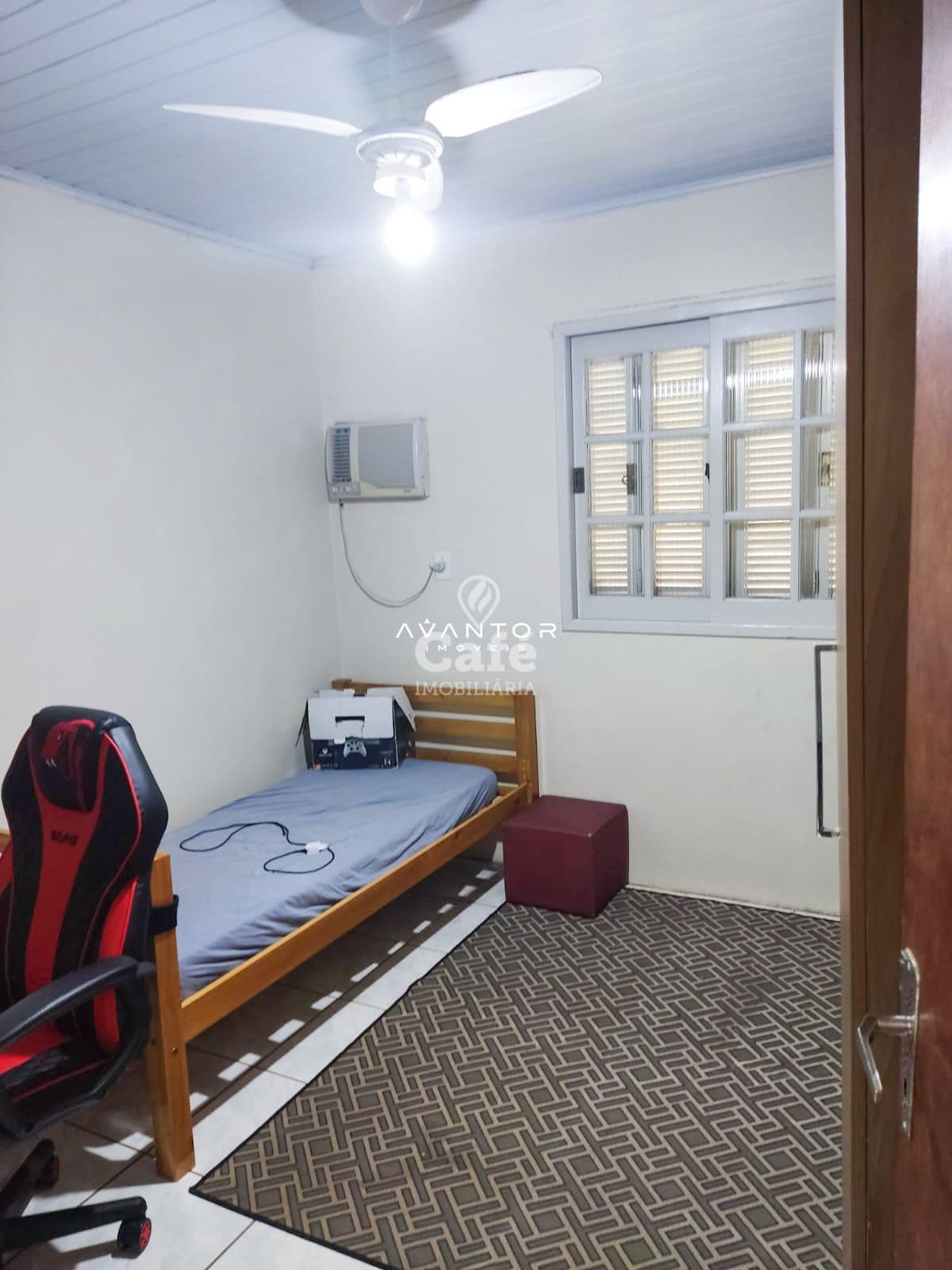 Casa; Camobi;03 dormitórios — Casa com 3 quartos à venda em Pé de Plátano, Santa Maria/RS