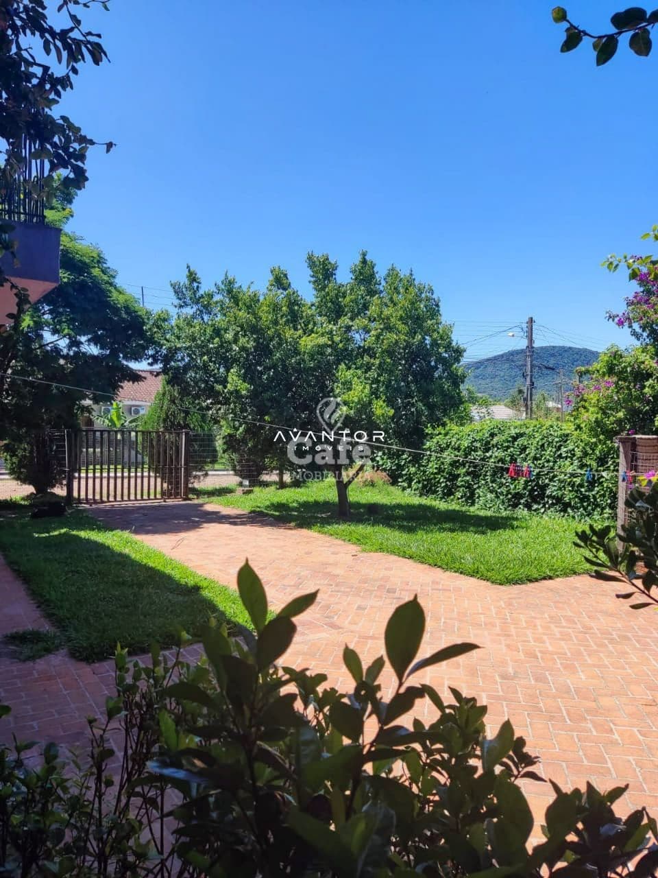 Casa; Camobi;03 dormitórios — Casa com 3 quartos à venda em Pé de Plátano, Santa Maria/RS