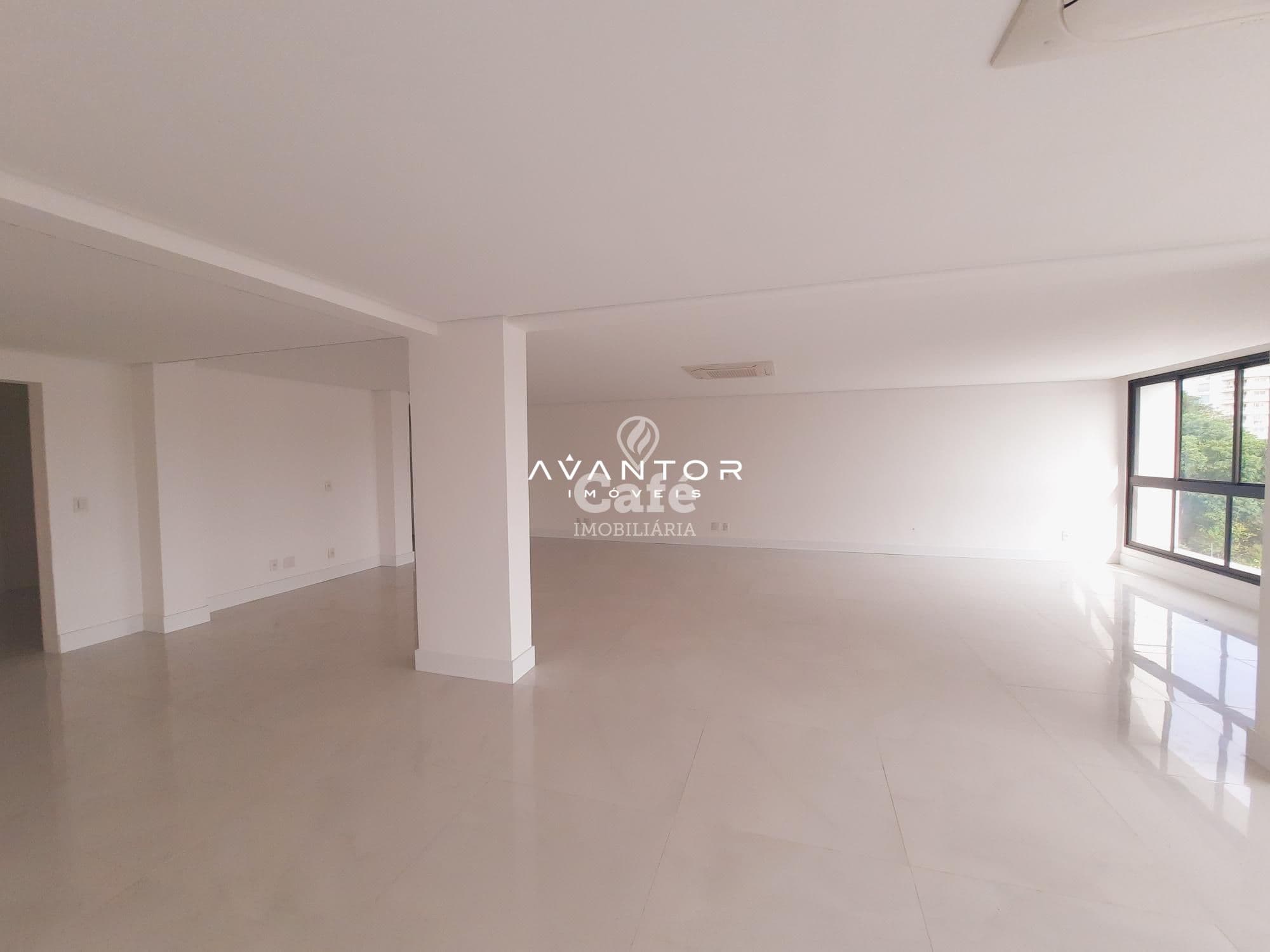 Apartamento com 3 quartos à venda no Residencial Córdoba Palace, em Nossa Senhora Medianeira, Santa Maria/RS — foto 3 de 33