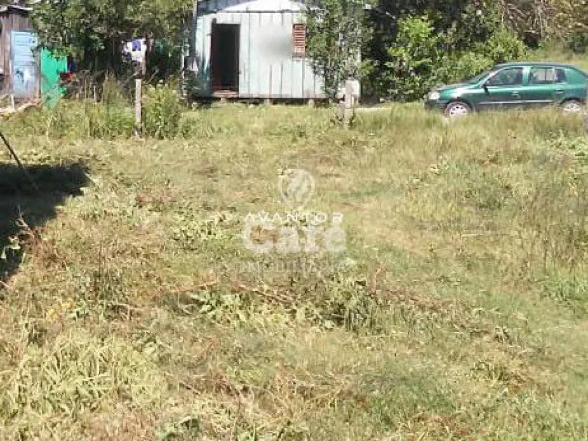 Terreno Amplo De 400 m² no Diácono João Luiz Pozzobon — Terreno à venda em Diácono João Luiz Pozzobon, Santa Maria/RS