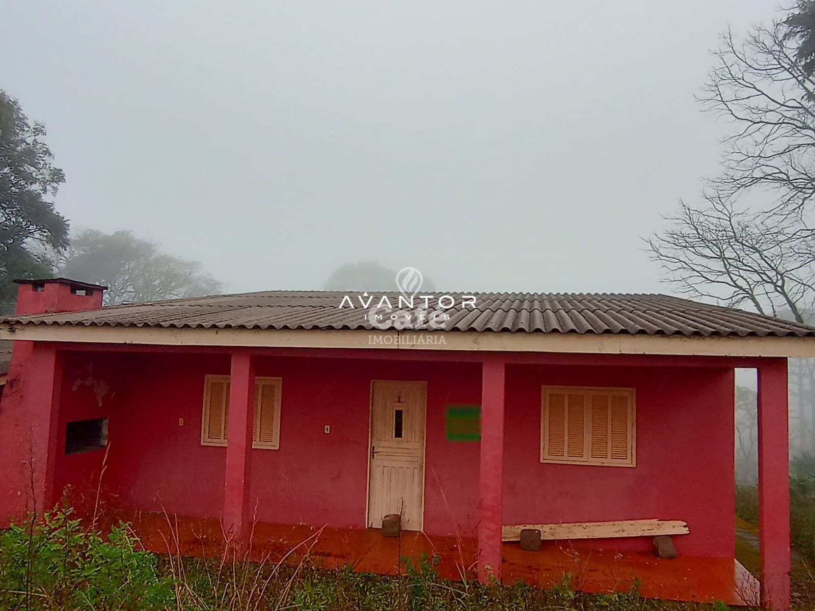 Chácara em São Martinho da Serra com 3.026 m², mais Casa De 2 Dormitórios, Sala, Banheiro — Chácara com 2 quartos à venda em Centro, São Martinho da Serra/RS